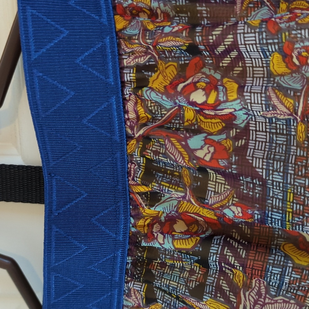 LuLaRoe Lola Skirt - Picture 2 of 4